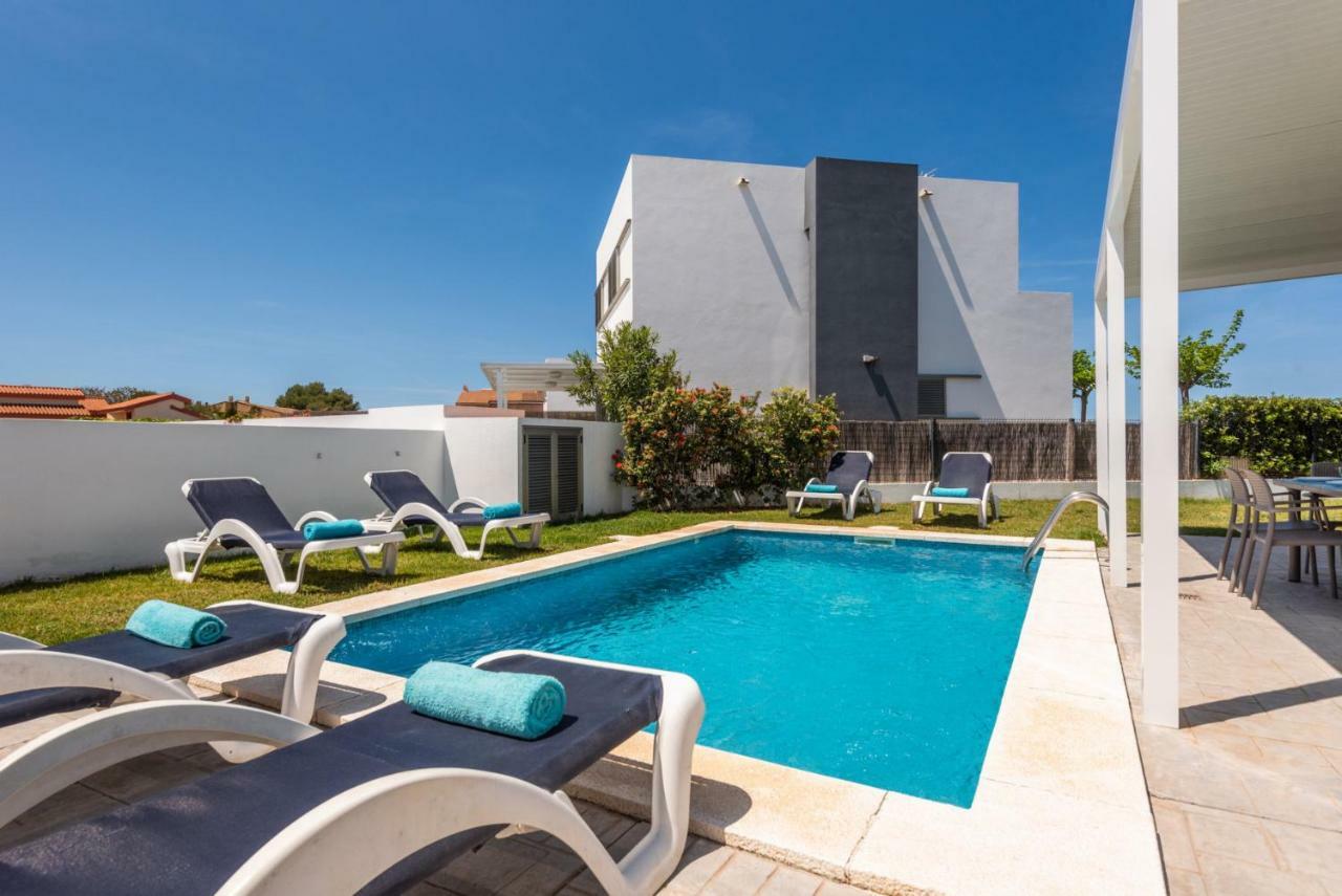 Villa 26 Cala en Bosc Exterior photo