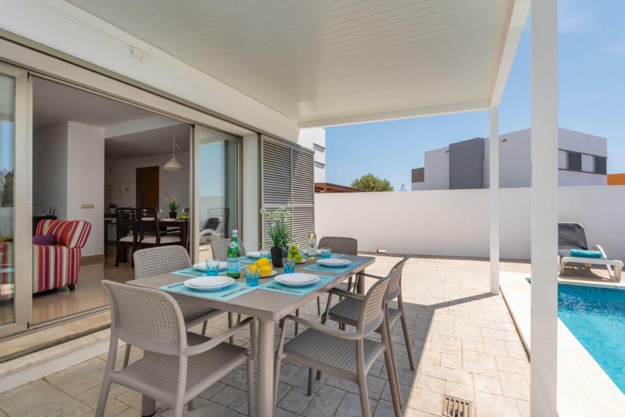Villa 26 Cala en Bosc Exterior photo